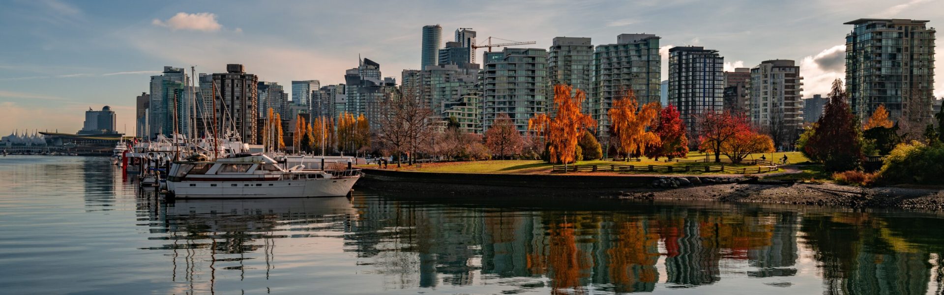 VANCOUVER, CANADA - Nov 13, 2019: A beautiful shot of the boats parked near the Coal Harbour in Vancouver